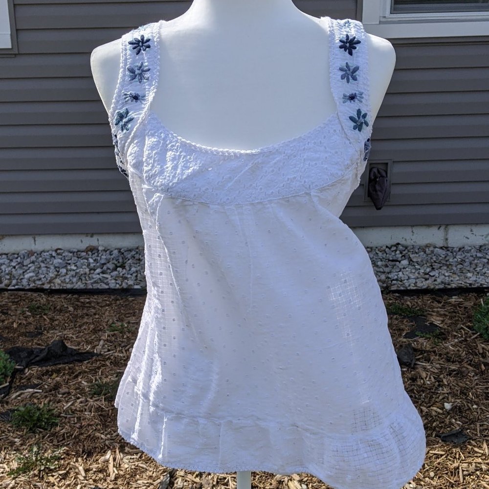 Embroidered Floral Tank Top